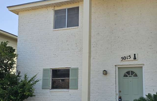 5015 Meandering Lane - A Gallery 1