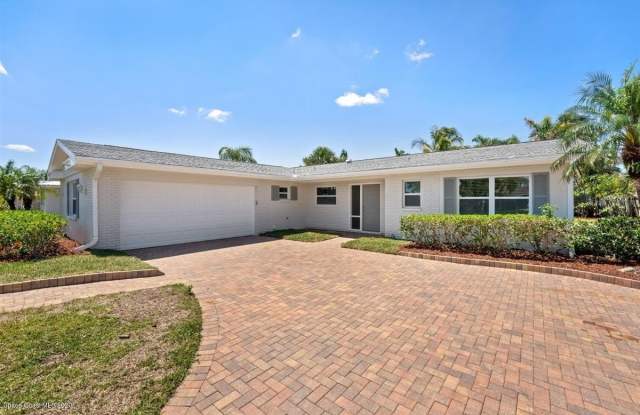 310 Hamlin Avenue photos photos