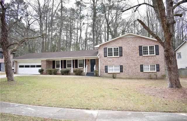 2576 Peyton Woods Trail SW photos photos