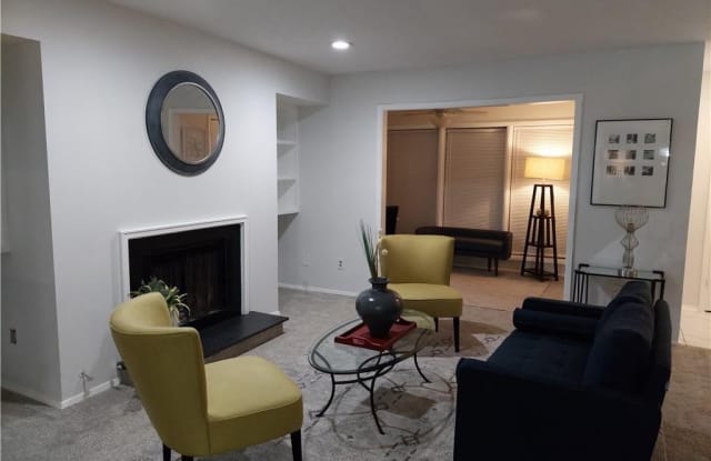 1003 DUNBAR Drive - 1003 Dunbar Drive, Dunwoody, GA 30338