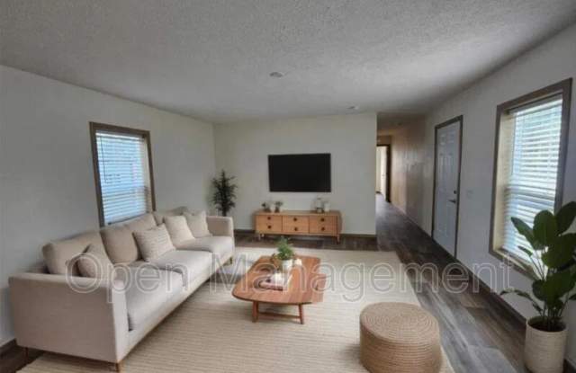 1001 Gibraltor Ave photos photos