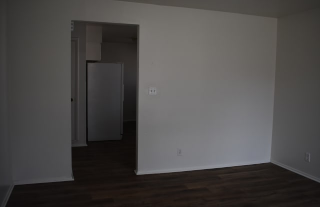 8090 So. 650 E. Gallery 3