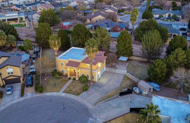 650 VERA Court Gallery 1