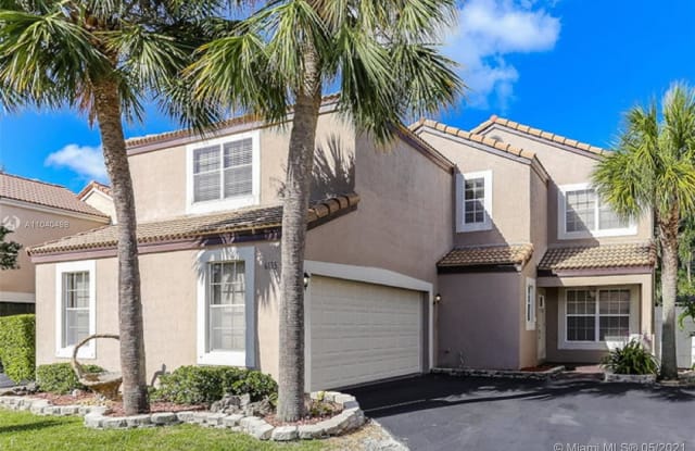 6135 NW 77th Pl - 6135 Northwest 77th Place, Parkland, FL 33067