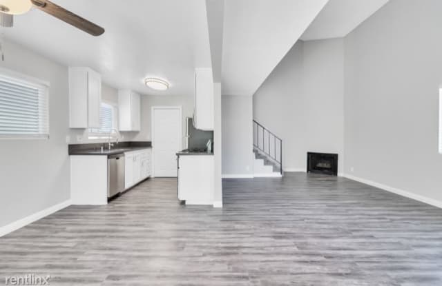 7892 Holt Dr - 7892 Holt Avenue, Huntington Beach, CA 92647