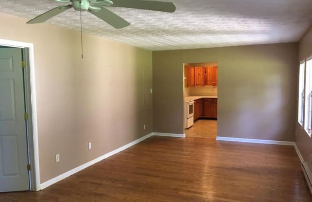 2365 Old Mill Rd - 2365 Old Mill Road, Twinsburg, OH 44087