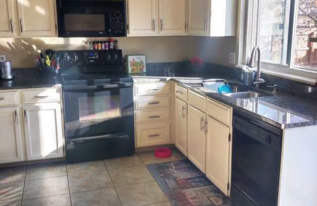 17620 E Utah Pl Gallery 3