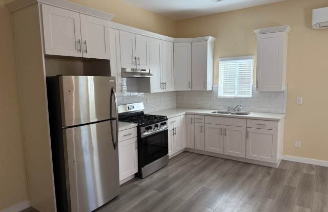 Renovated studio ADU in an excellent area of Uptown Whittier, ALL UTILITIES & APPLIANCES INCLUDED Gallery 3