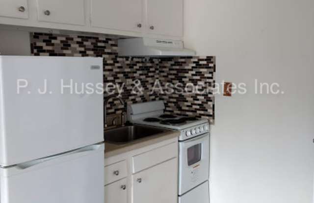 915 East Missouri Avenue Unit: 11 Gallery 3