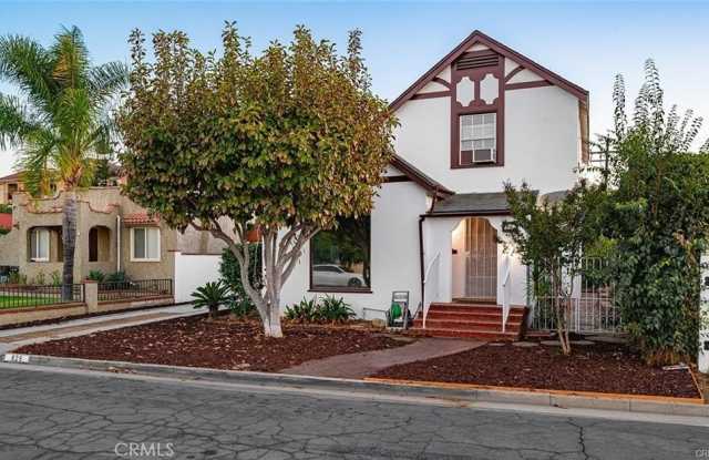 825 Palm Place photos photos