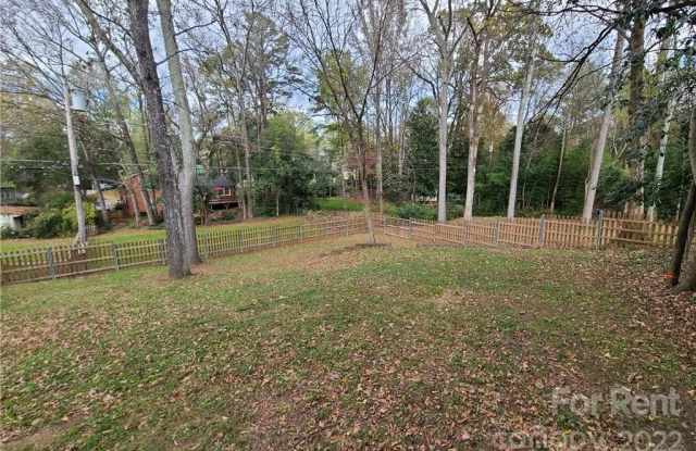 5517 Wintercrest Lane Gallery 2
