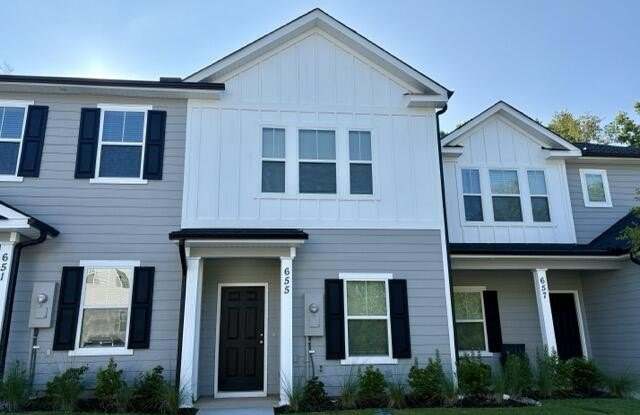 655 Caroline Court photos photos