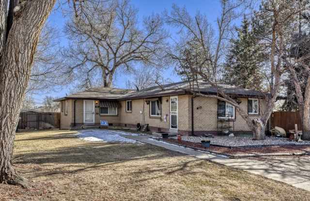 2462 Teller Street photos photos