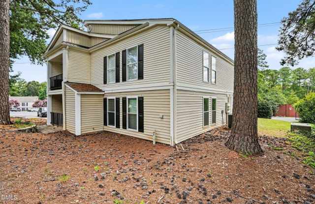 2216 Myron Drive Gallery 3