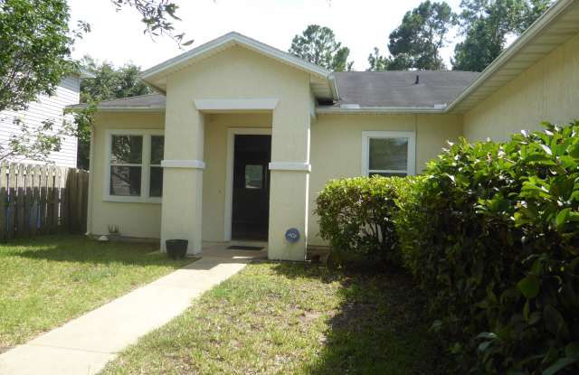 1051 SUNRAY CT - 1051 Sunray Court, Jacksonville, FL 32218