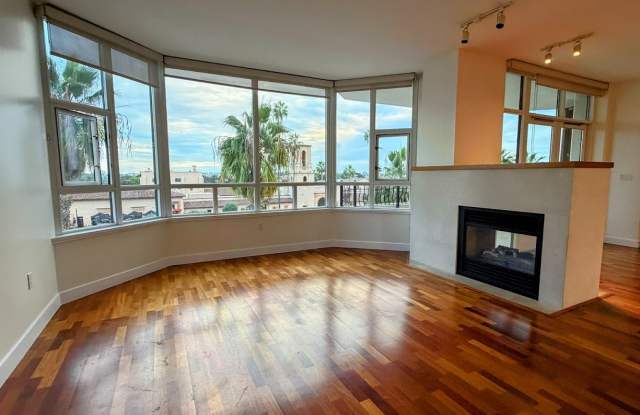 700 West Harbor Drive - 404 photos photos