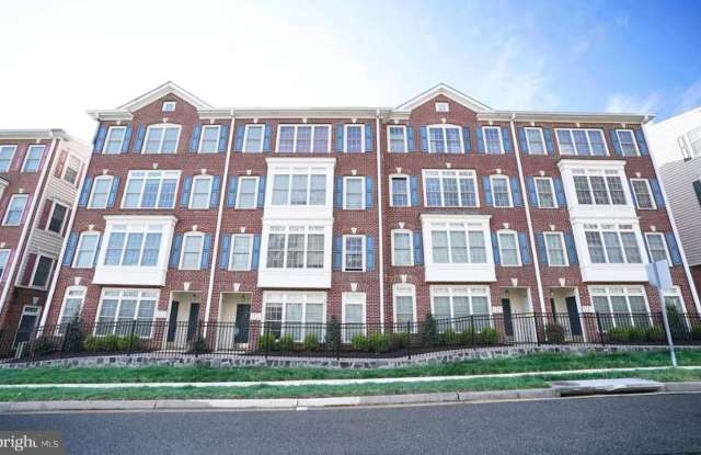 4573 WHITTEMORE Place unit: 1311 photos photos