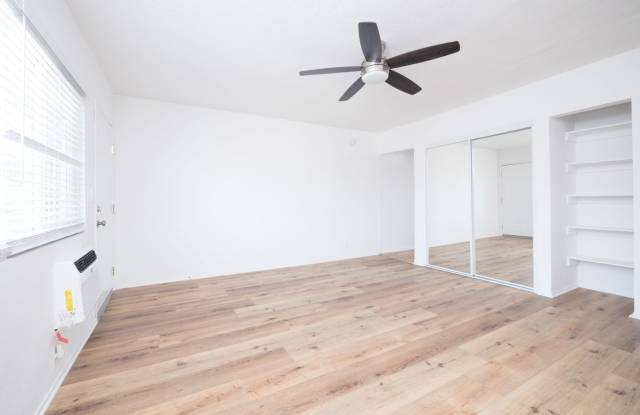 5716 Tujunga Ave photos photos
