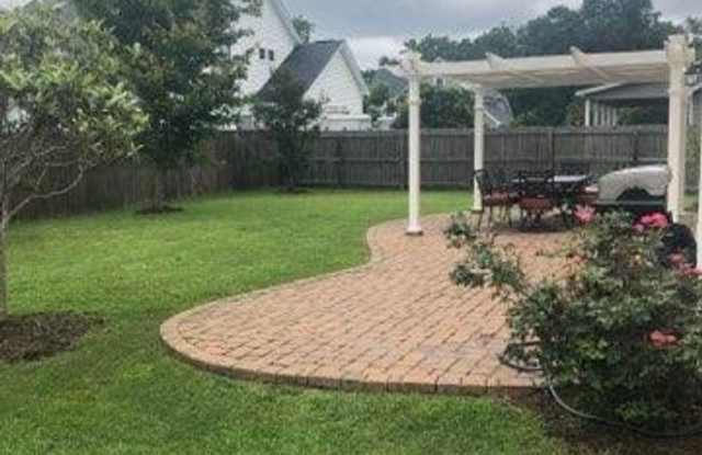2032 Chilhowee Drive (2020) Gallery 2