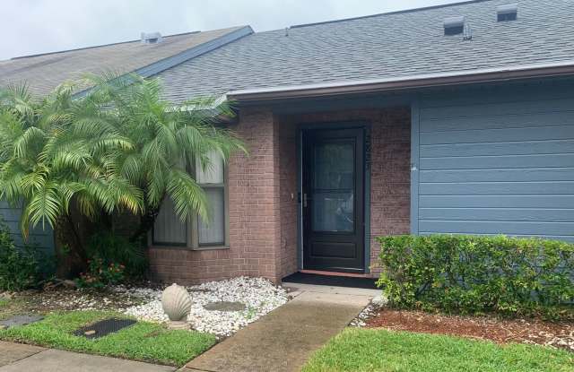 Cozy 1 Bed/ 1 Bath in King Oak Villas photos photos