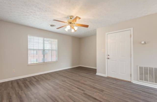4223 Iona Way Gallery 1
