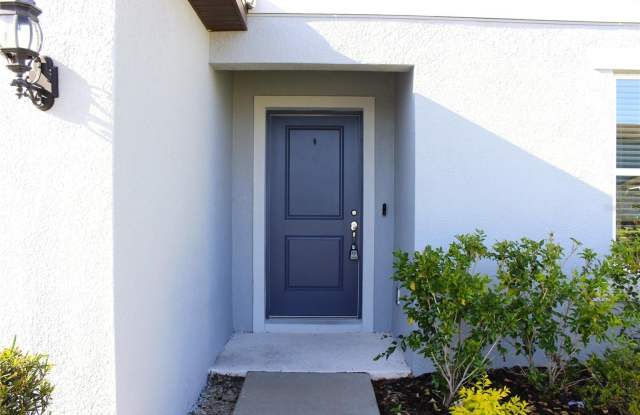 30600 THUNDERBIRD Drive Gallery 3
