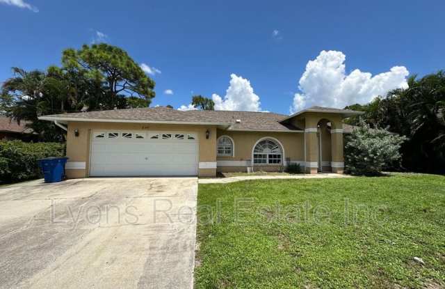 8347 Caloosa Rd photos photos