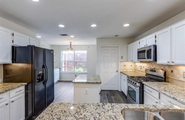 4505 Buena Vista Lane Gallery 2
