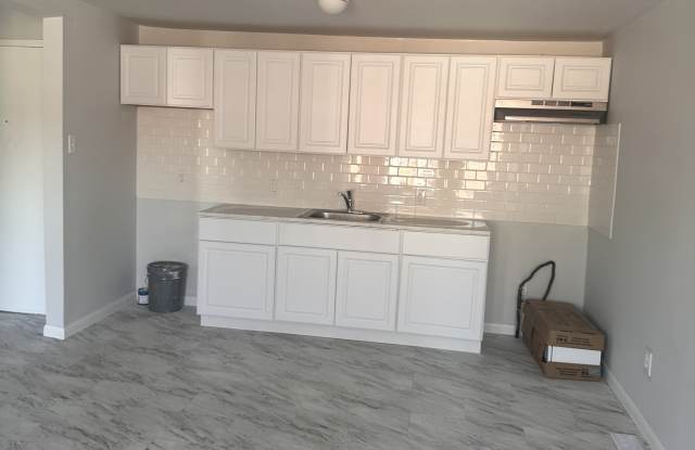 18 West Main Street - 18 West Main Street, Penns Grove, NJ 08069 18 West Main Street - 18 West Main Street, Penns Grove, NJ 08069