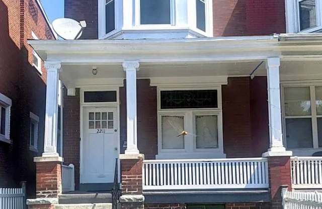 2211 N 4th Street photos photos