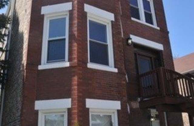 1220 Lombard Avenue Gallery 2