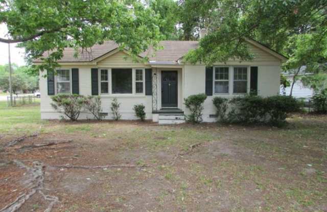 424 Sanders Drive photos photos