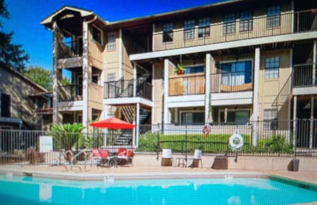 Cheshire Garden photos photos