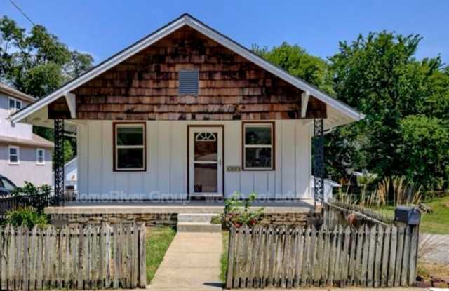 4525 Booth St photos photos