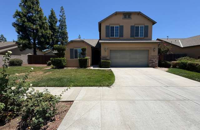 Immaculate Lemoore home Available Now! photos photos