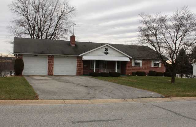 3 Bedroom 2 Bath Rancher in Shrewsbury photos photos