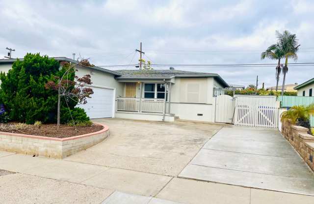 BEAUTIFUL 3BD/2BA HOME WITH A SPACIOUS BACKYARD IN CLAIREMONT! ONLY $4,100/mo photos photos