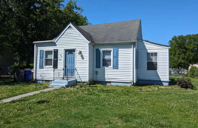 Norfolk:3 Bedroom , 2 Bath Located Near Cromwell  Tidewater - 2101 Abbey Road, Norfolk, VA 23509