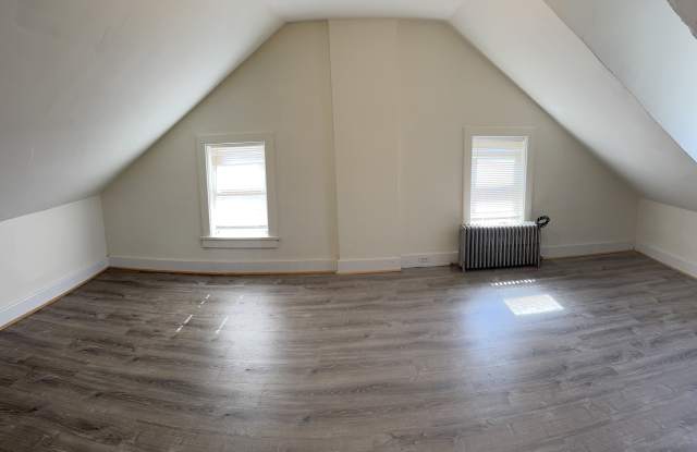 581 Guilford St Gallery 4