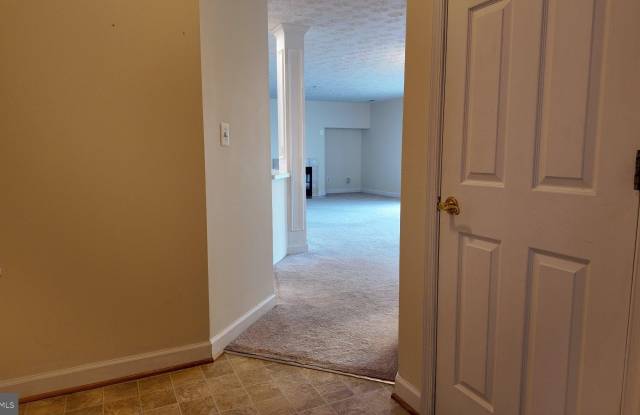 6117 SPRINGWATER Place Gallery 3