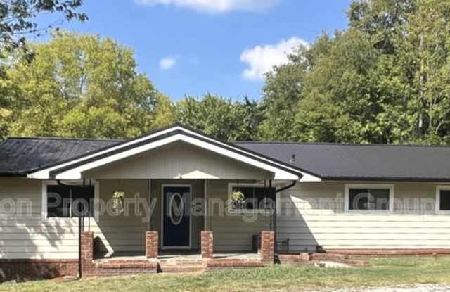 48 Cedar Street - 48 Cedar Street, Ringgold, GA 30736