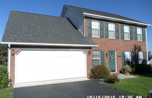 4 Bedroom 2.5 Bath House with 2 Car Garage photos photos
