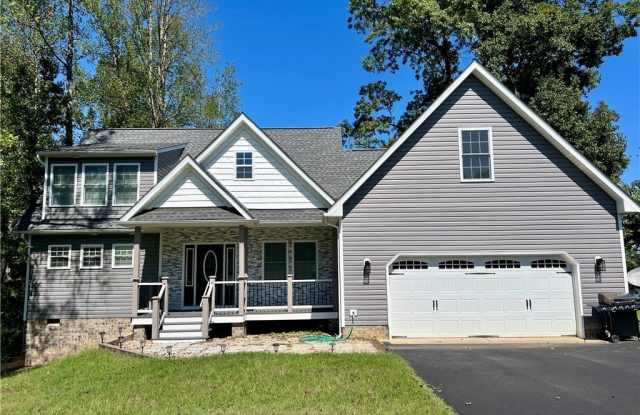 22120 Lake Jordan Landing Gallery 4