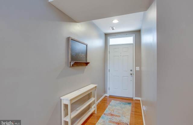 42744 MONTEVISTA SQUARE Gallery 4