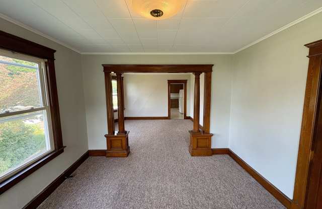 37 Hungerford Avenue Gallery 4