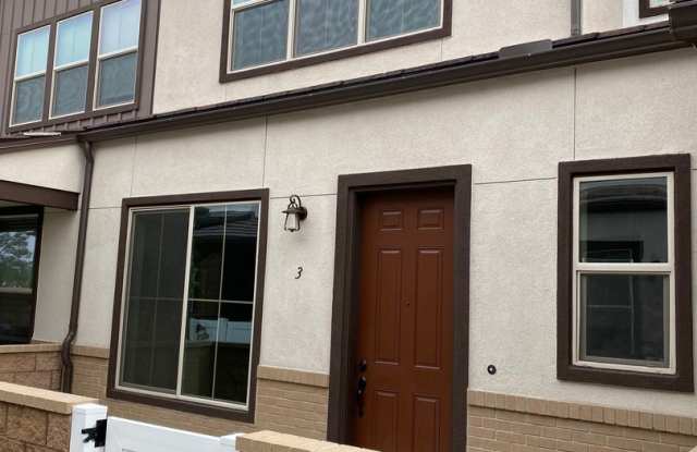 Beautiful 3 bed, 3 bath home in new community! photos photos