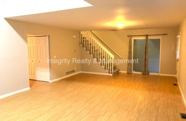 19709 Applewood Ct Gallery 4