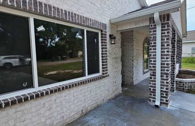 Adorable Patio Home available for viewings! photos photos