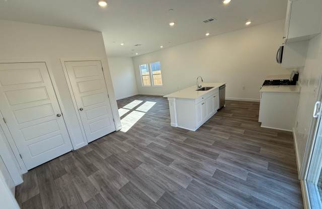 6102 East Giavanna Avenue photos photos