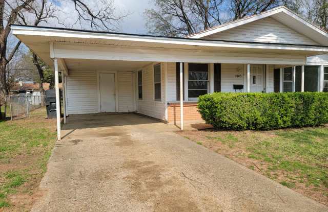 3 bedroom 1 bathroom - 1903 Lee Street, Bossier City, LA 71112